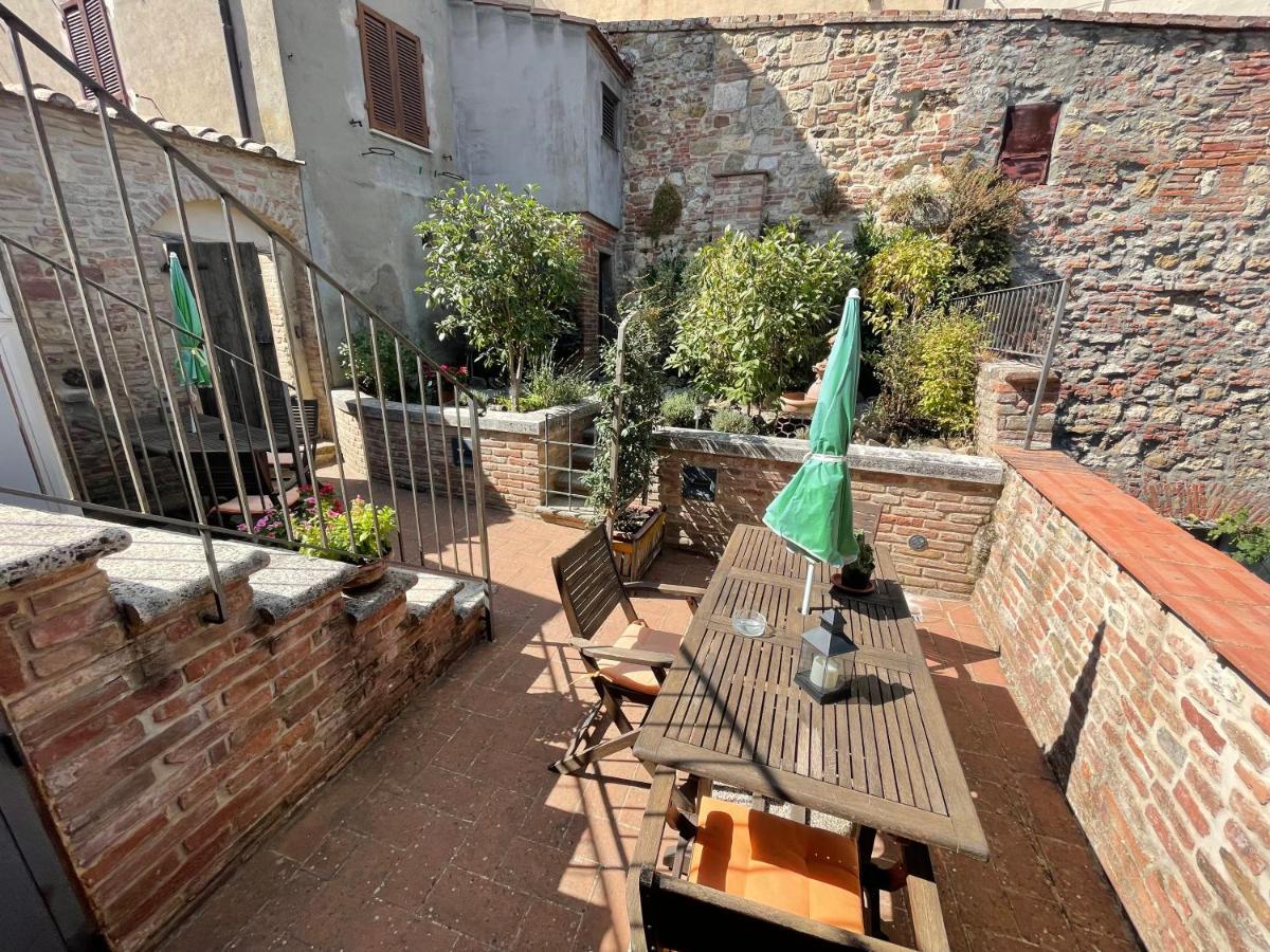 La Dimora Nel Corso Hotel Montepulciano Exterior photo
