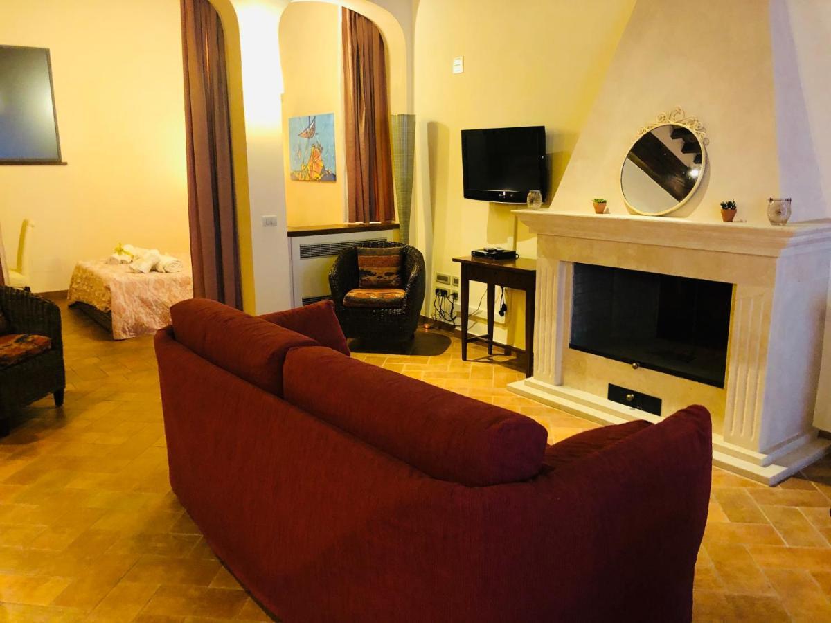 La Dimora Nel Corso Hotel Montepulciano Exterior photo